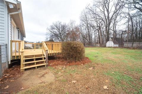 4015 Cresent Ave, Trinity, NC 27370 photo 30