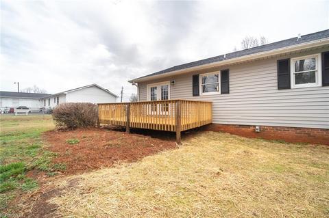4015 Cresent Ave, Trinity, NC 27370 photo 29