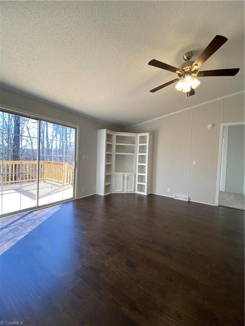 1105 Phillips Mill Rd, Pinnacle, NC 27043 photo 5