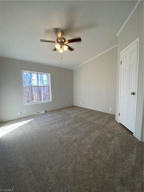 1105 Phillips Mill Rd, Pinnacle, NC 27043 photo 14