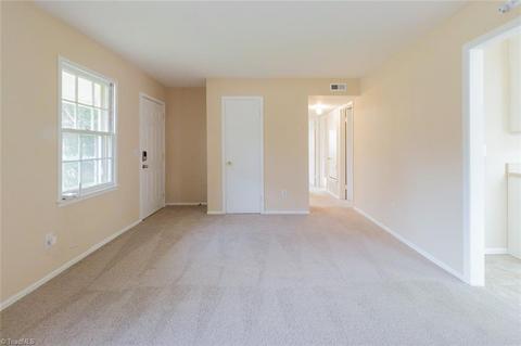 1608 Gavin Dr, High Point, NC 27260 photo 9