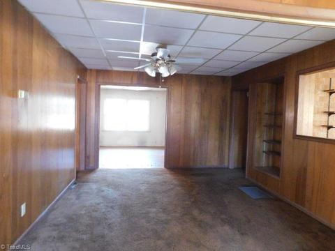 1702 Guyer St, High Point, NC 27265 photo 6