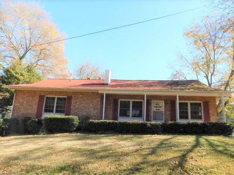 1702 Guyer St, High Point, NC 27265 photo 1