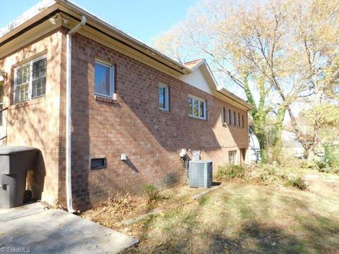 1702 Guyer St, High Point, NC 27265 photo 22