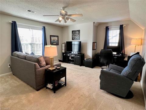 3315 Sumter Dr, High Point, NC 27265 photo 17