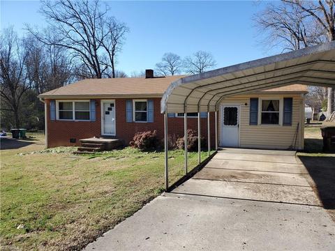 3321 Pine Valley Rd, High Point, NC 27265 photo 2