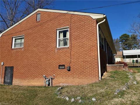 3321 Pine Valley Rd, High Point, NC 27265 photo 8
