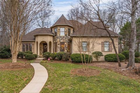 2205 Setliff Dr, High Point, NC 27265 photo 1