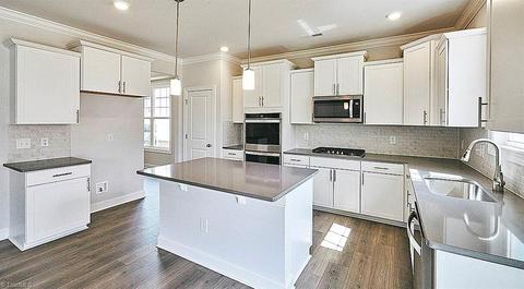 4239 Oakton Dr, High Point, NC 27265 photo 14