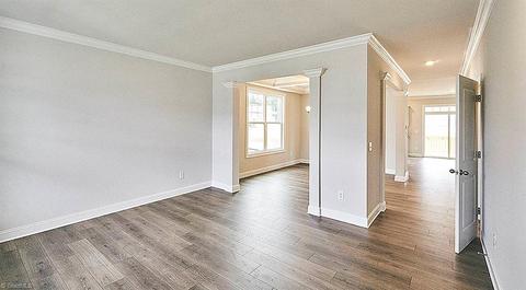 4239 Oakton Dr, High Point, NC 27265 photo 5