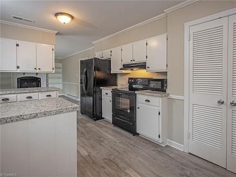 722 Lakedale Rd, Colfax, NC 27235 photo 7