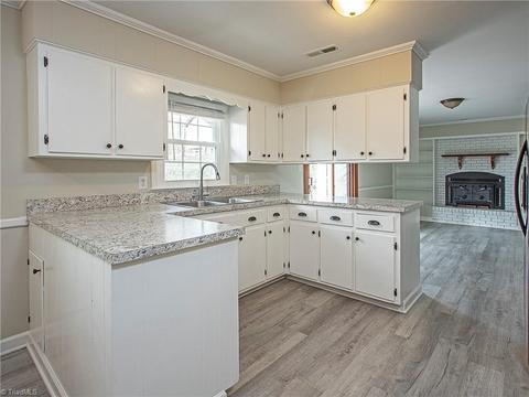 722 Lakedale Rd, Colfax, NC 27235 photo 6