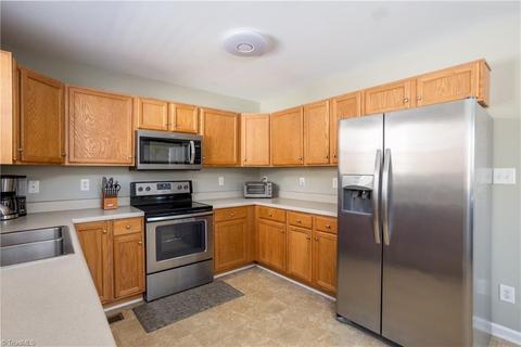 4664 Beau Ct, Trinity, NC 27370 photo 10