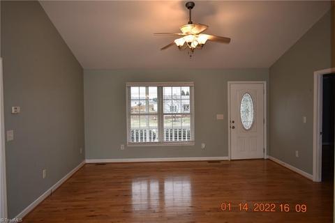 600 Saddlebred Loop, Stokesdale, NC 27357 photo 4