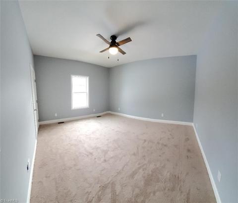 115 Oriole Way, Pilot Mountain, NC 27041 photo 21