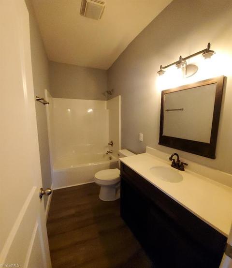 115 Oriole Way, Pilot Mountain, NC 27041 photo 18