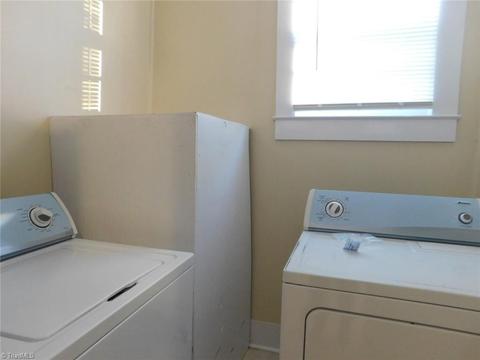 403 Amazon St, Thomasville, NC 27360 photo 11