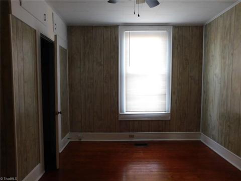 403 Amazon St, Thomasville, NC 27360 photo 7