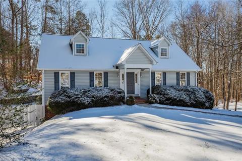 272 Creekside Dr, High Point, NC 27265 photo 6