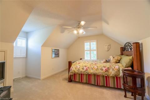 272 Creekside Dr, High Point, NC 27265 photo 29