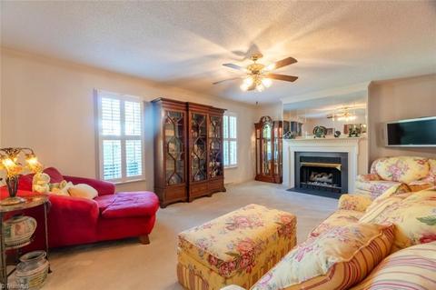 272 Creekside Dr, High Point, NC 27265 photo 14