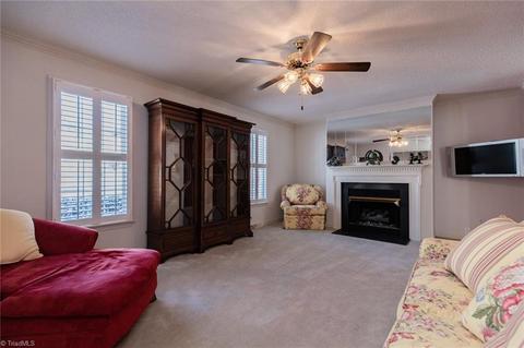 272 Creekside Dr, High Point, NC 27265 photo 13