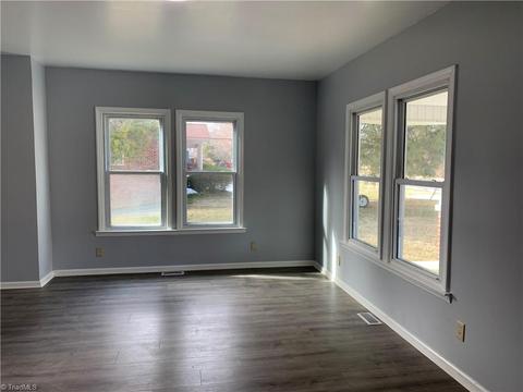 309 Unity St, Thomasville, NC 27360 photo 3