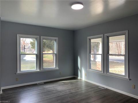 309 Unity St, Thomasville, NC 27360 photo 6