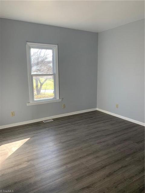 309 Unity St, Thomasville, NC 27360 photo 10