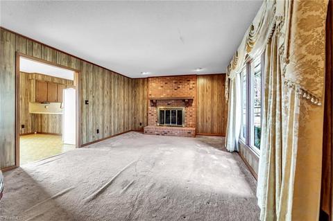 7515 Farmbrook Pl, Thomasville, NC 27360 photo 3