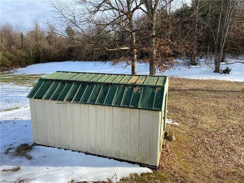 297 Collins Rd, Dobson, NC 27017 photo 11