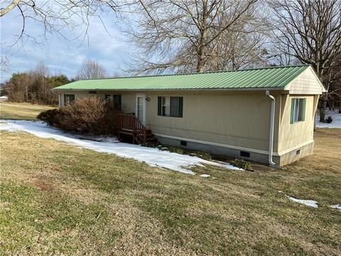 297 Collins Rd, Dobson, NC 27017 photo 1