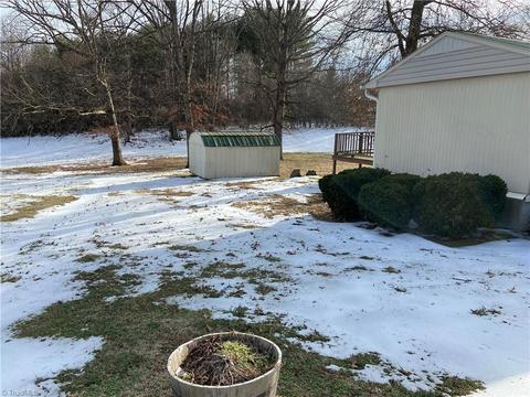 297 Collins Rd, Dobson, NC 27017 photo 8