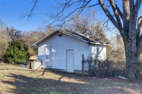891 Perkinson Rd, Ruffin, NC 27326 photo 8