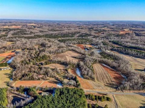 891 Perkinson Rd, Ruffin, NC 27326 photo 2