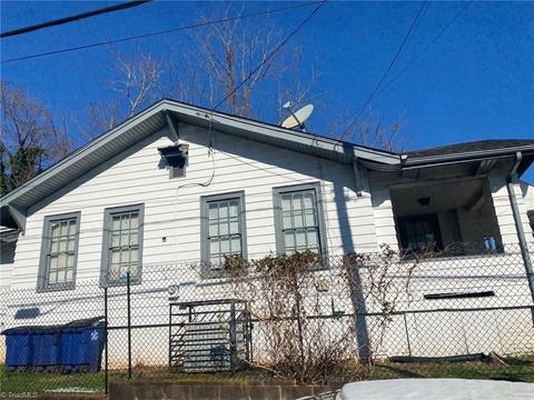902 Camel Ave, Winston Salem, NC 27101 photo 2