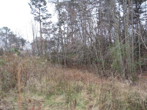 432 Jacob St, Dobson, NC 27017 photo 1