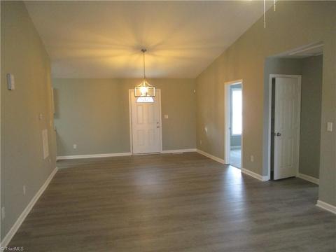 506 Meredith St, High Point, NC 27260 photo 10