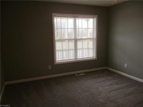 506 Meredith St, High Point, NC 27260 photo 6