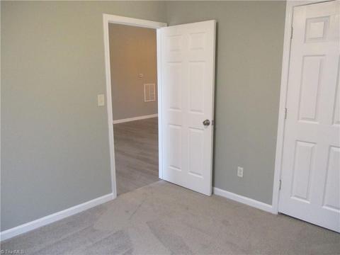 506 Meredith St, High Point, NC 27260 photo 17