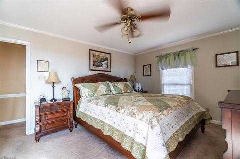 1110 Wilkins St, Mayodan, NC 27027 photo 17