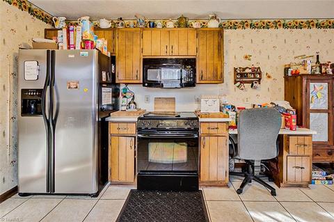 4315 Creekview Dr, Trinity, NC 27370 photo 9