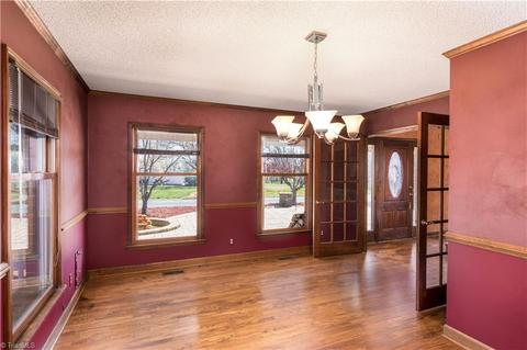 1095 Ashburn Dr, King, NC 27021 photo 12