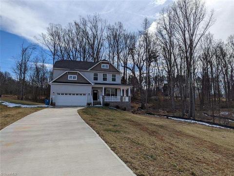 7726 Carson Path, Summerfield, NC 27358 photo 2