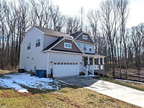 7726 Carson Path, Summerfield, NC 27358 photo 4
