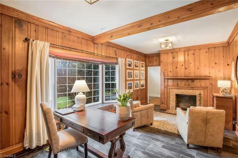 209 Shadow Valley Rd, High Point, NC 27262 photo 12