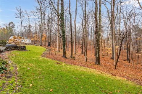 209 Shadow Valley Rd, High Point, NC 27262 photo 36