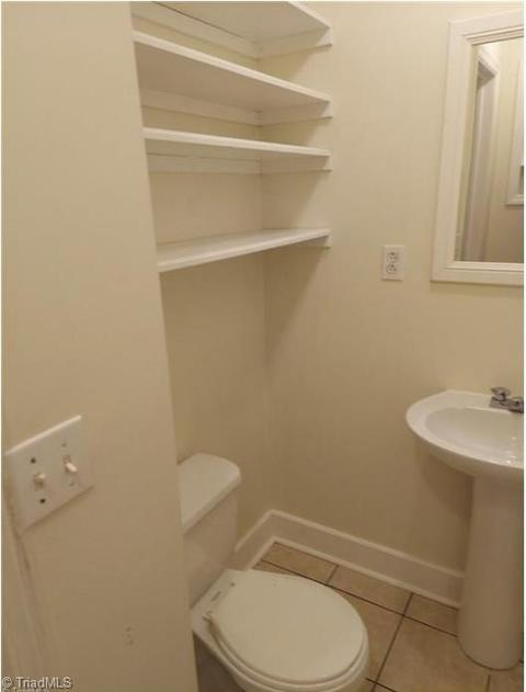767 E Main St, Elkin, NC 28621 photo 8