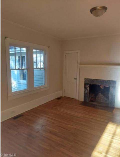 767 E Main St, Elkin, NC 28621 photo 5