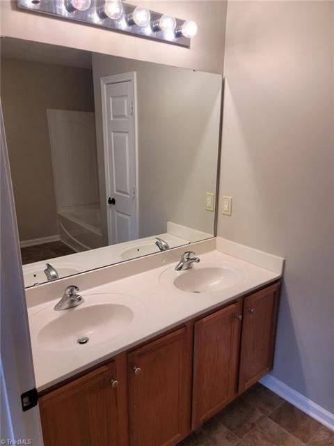 2720 Alpha St, High Point, NC 27263 photo 12